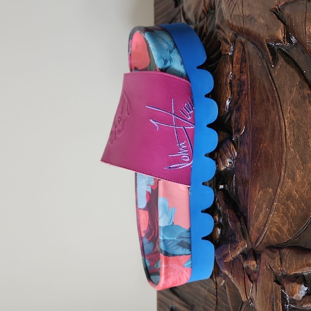 Rare John Fluevog signed platform slide sandal size 8